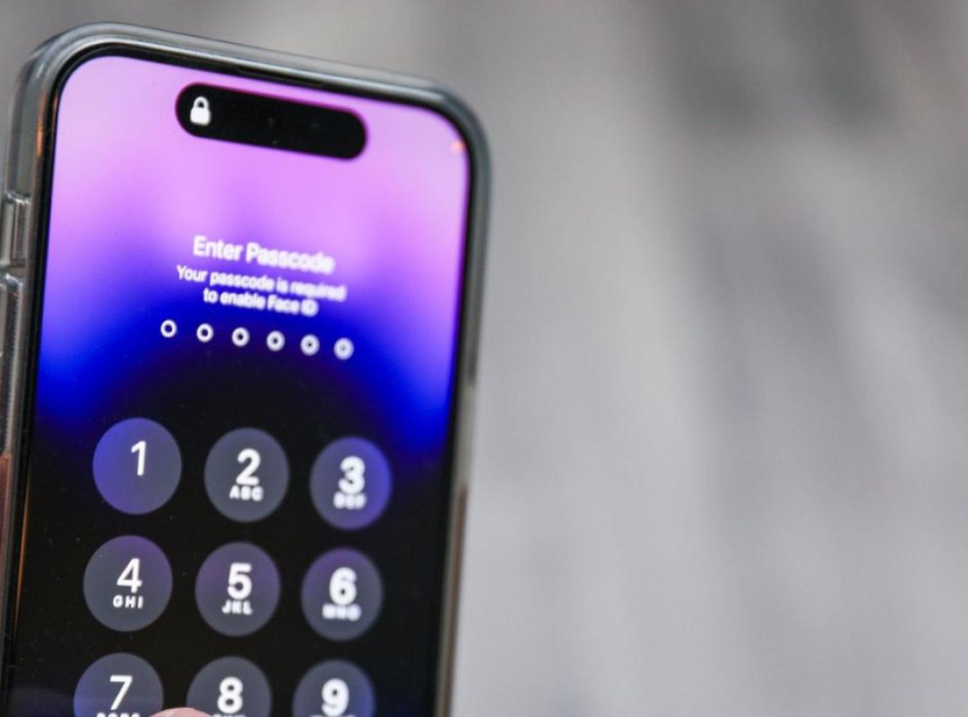 Top 7 Free Password Managers for iPhone [2024]